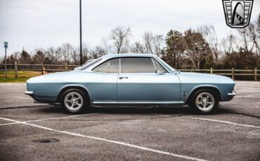 Chevrolet-Corvair-1966-7