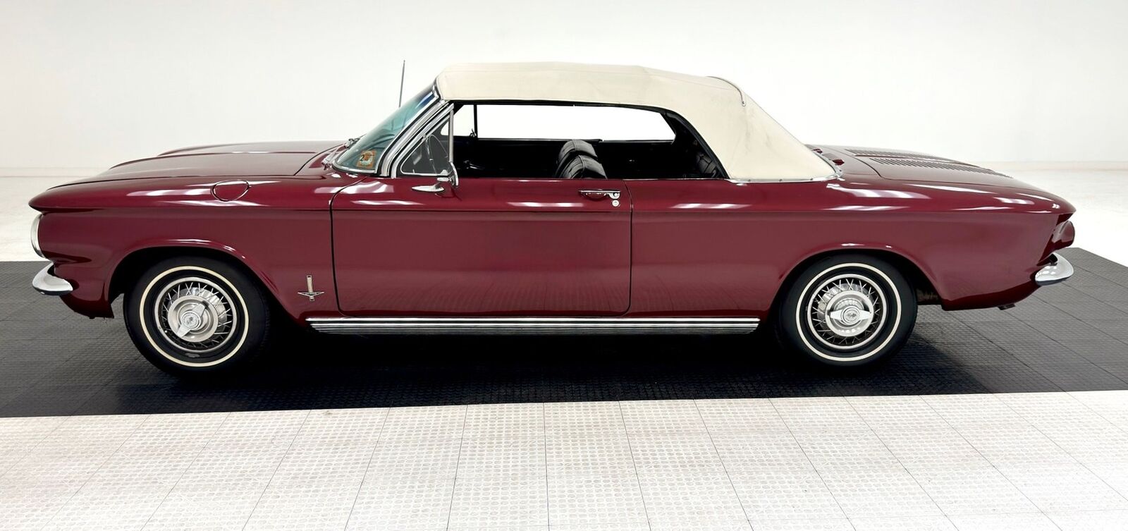 Chevrolet-Corvair-Cabriolet-1963-2