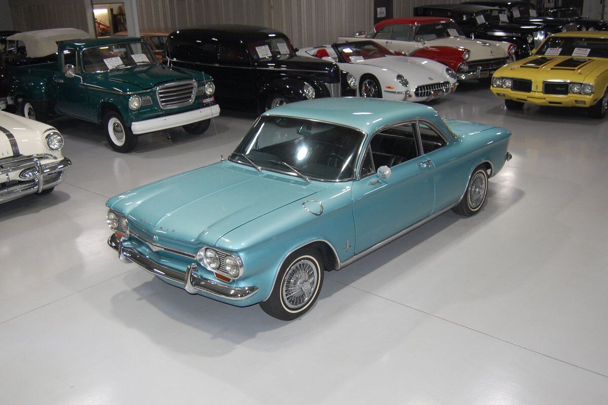 Chevrolet-Corvair-Coupe-1964-4