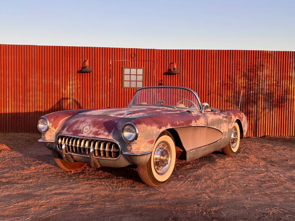 Chevrolet-Corvette-1957-17