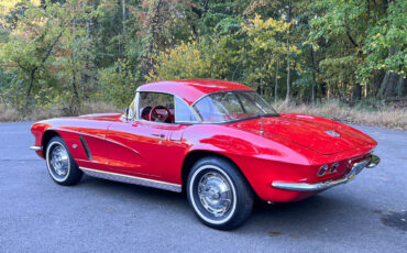 Chevrolet-Corvette-1962-5