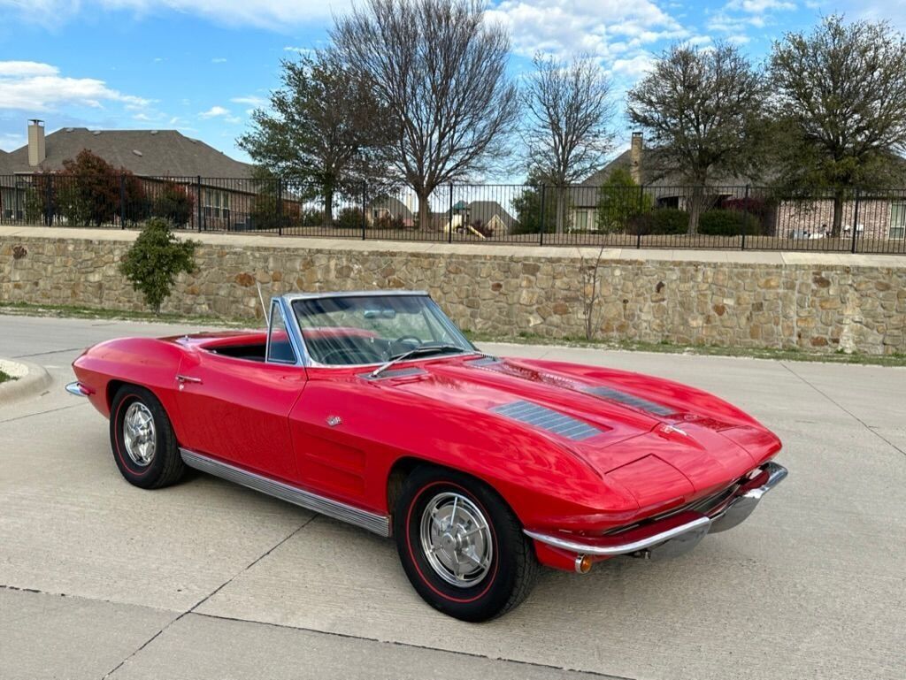 Chevrolet-Corvette-1963-3