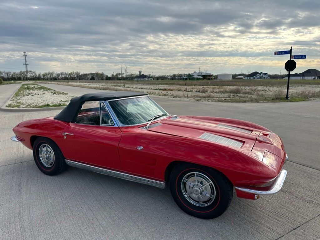 Chevrolet-Corvette-1963-35