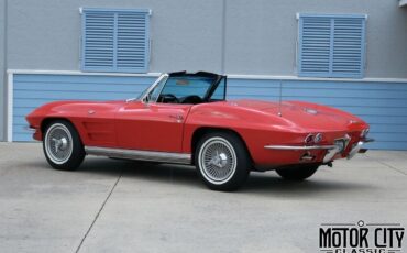 Chevrolet-Corvette-1964-11