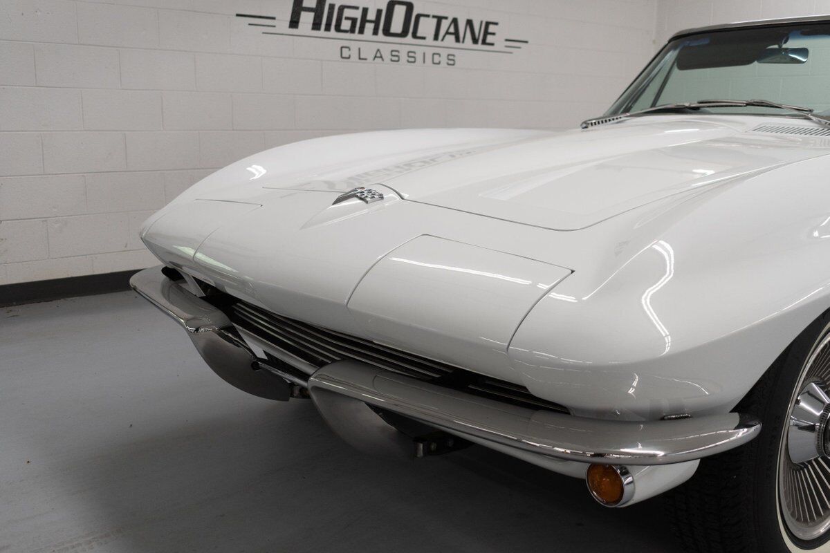 Chevrolet-Corvette-1964-14