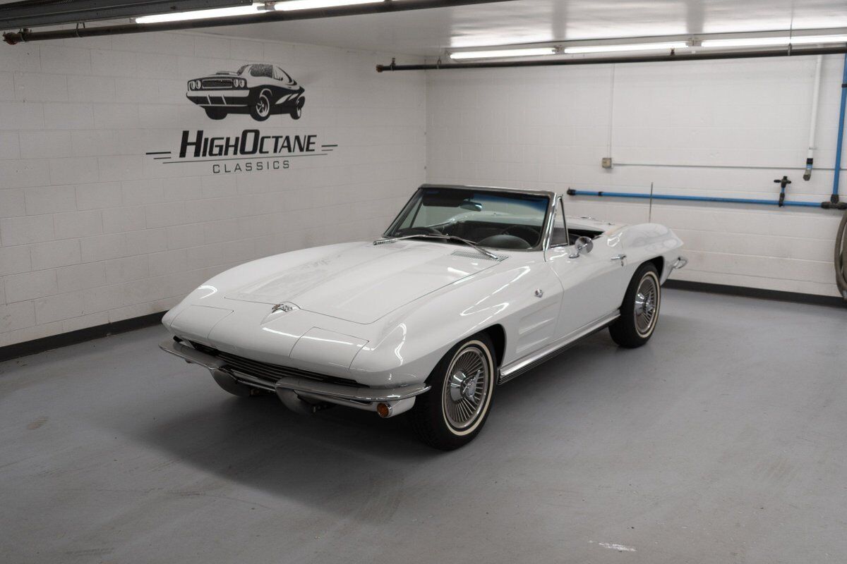 Chevrolet-Corvette-1964-2