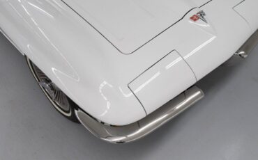 Chevrolet-Corvette-1964-20