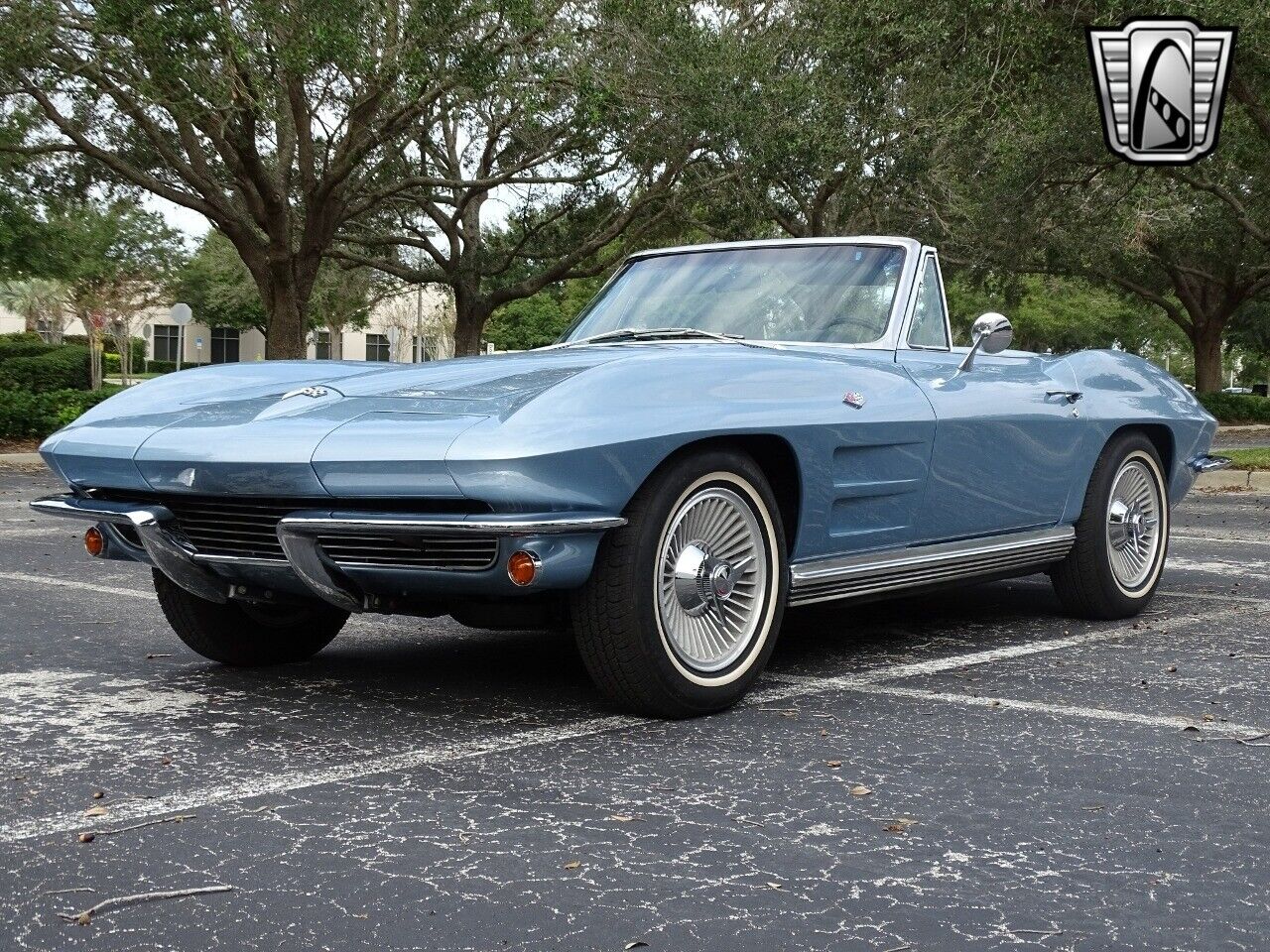 Chevrolet-Corvette-1964-3