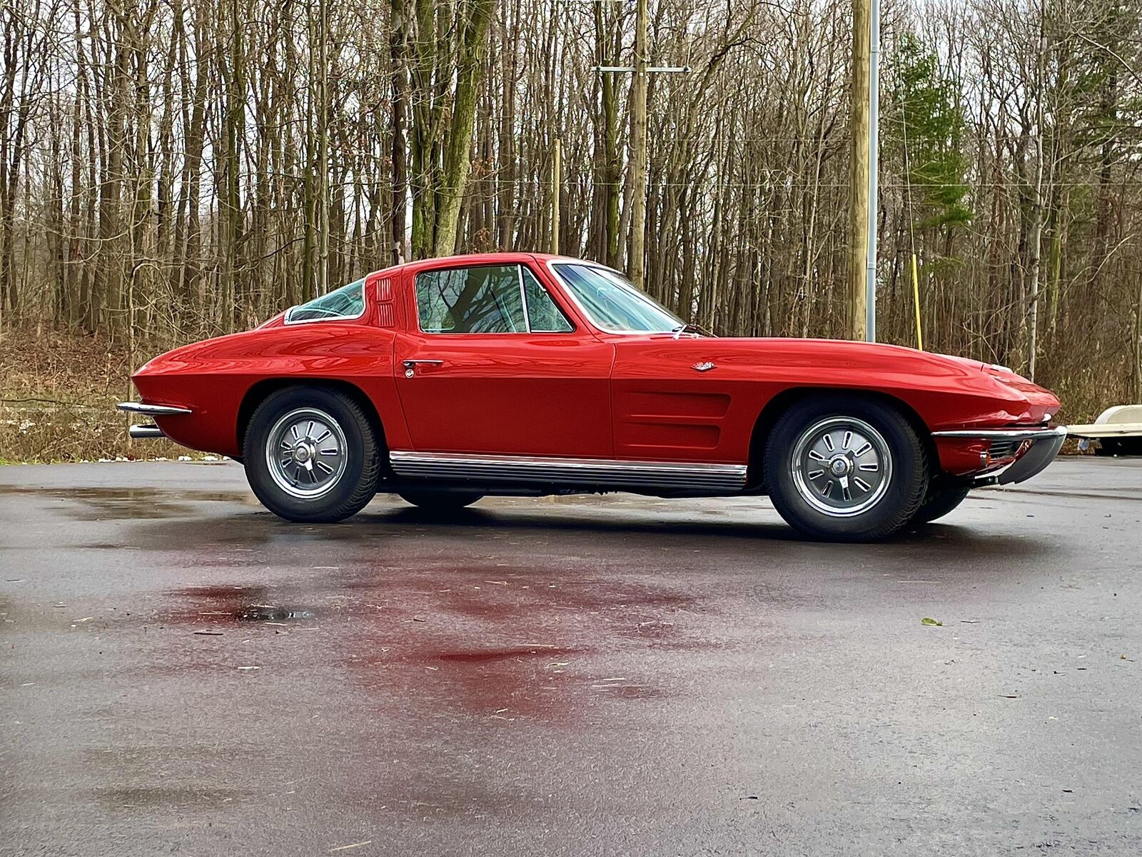 Chevrolet-Corvette-1964-3