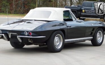 Chevrolet-Corvette-1964-3