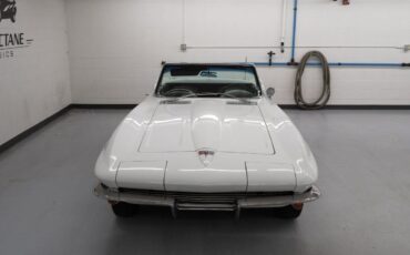 Chevrolet-Corvette-1964-8