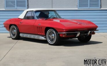 Chevrolet-Corvette-1965-1