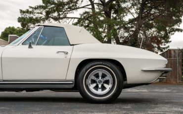 Chevrolet-Corvette-1965-11