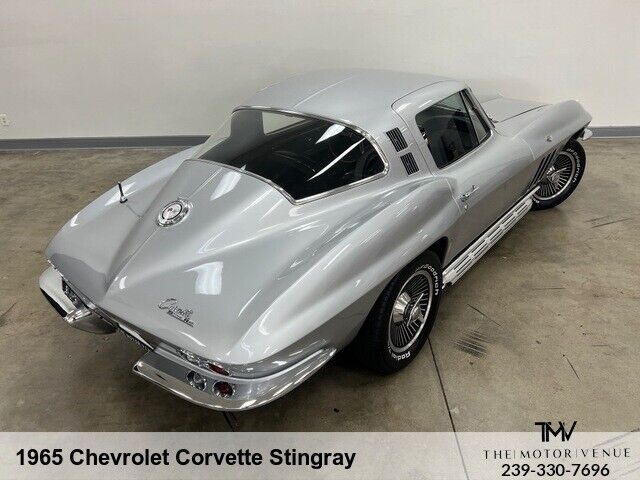 Chevrolet-Corvette-1965-11