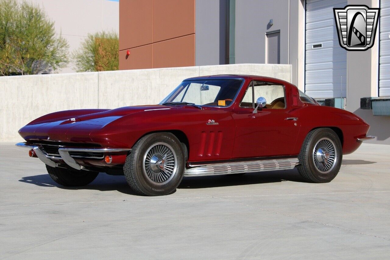 Chevrolet-Corvette-1965-5