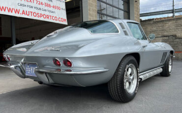 Chevrolet-Corvette-1965-6