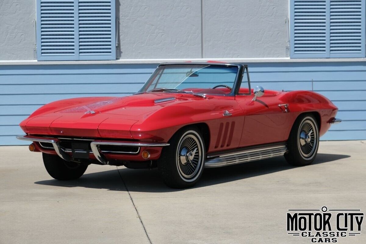 Chevrolet-Corvette-1965-7