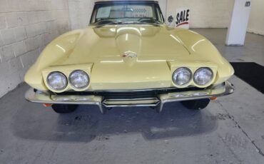 Chevrolet-Corvette-1965-9