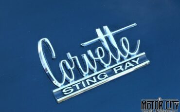 Chevrolet-Corvette-1967-12