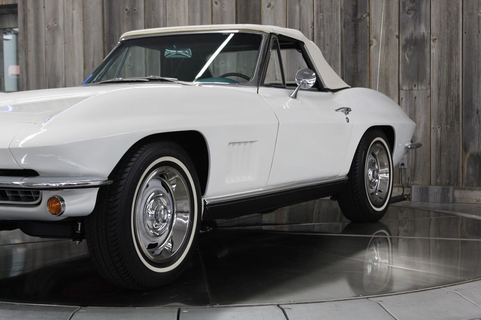 Chevrolet-Corvette-1967-15