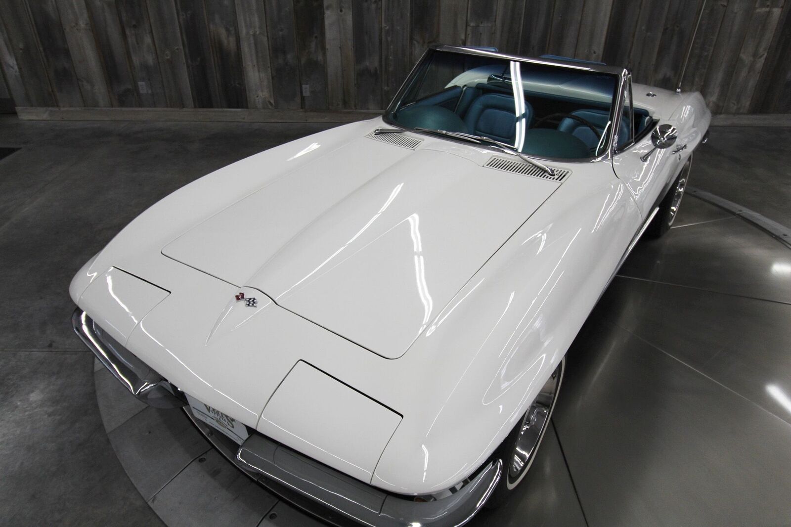 Chevrolet-Corvette-1967-21