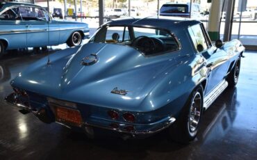 Chevrolet-Corvette-1967-22