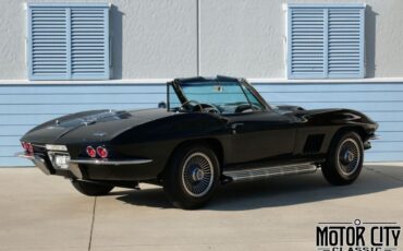 Chevrolet-Corvette-1967-4