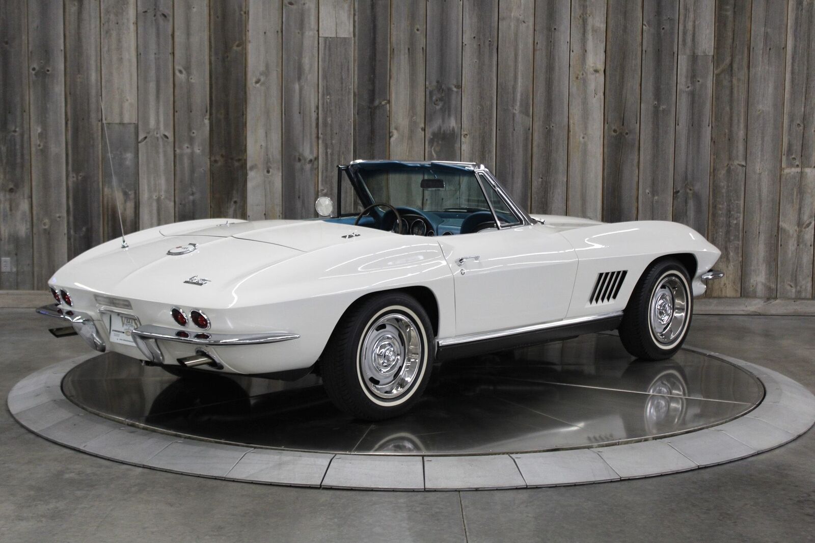 Chevrolet-Corvette-1967-6