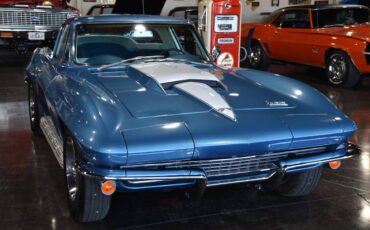 Chevrolet-Corvette-1967-7