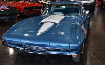 Chevrolet-Corvette-1967-8