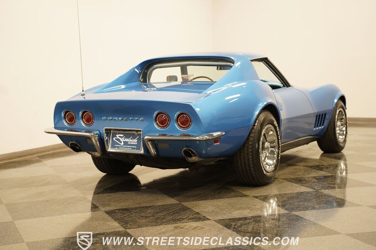 Chevrolet-Corvette-1968-10