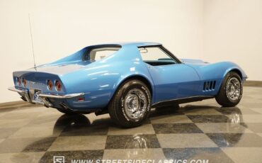 Chevrolet-Corvette-1968-11