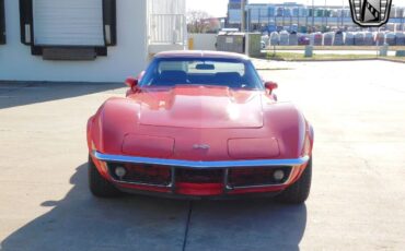 Chevrolet-Corvette-1969-4