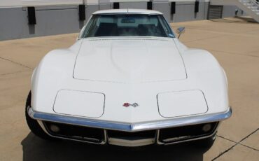 Chevrolet-Corvette-1969-6