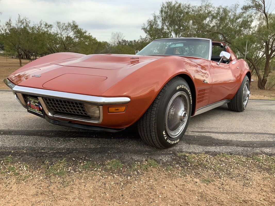 Chevrolet-Corvette-1970-11