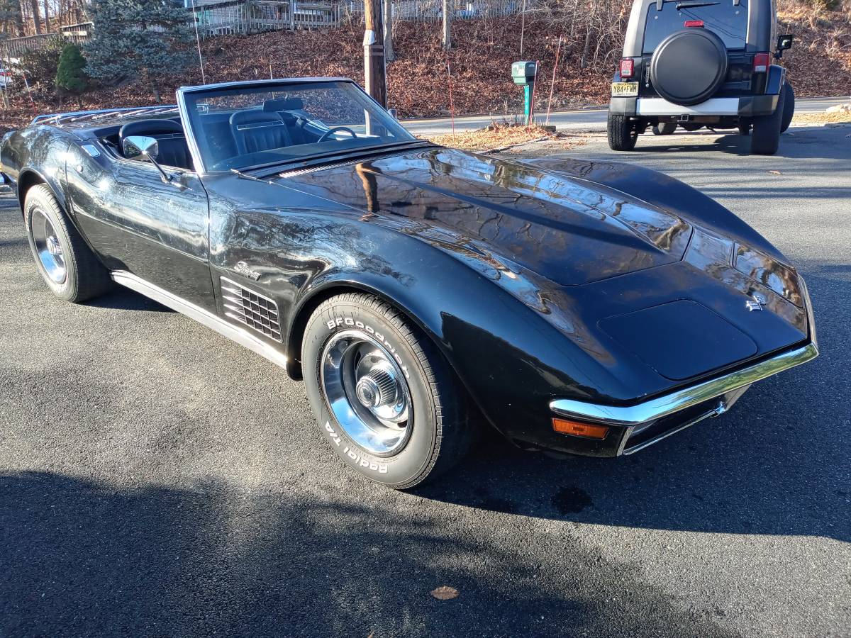 Chevrolet-Corvette-1970-2