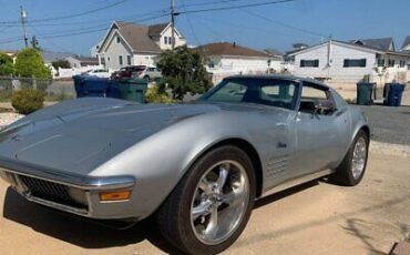 Chevrolet-Corvette-1970-3