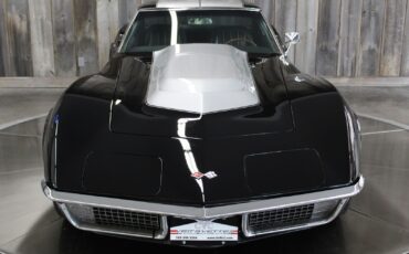 Chevrolet-Corvette-1970-6