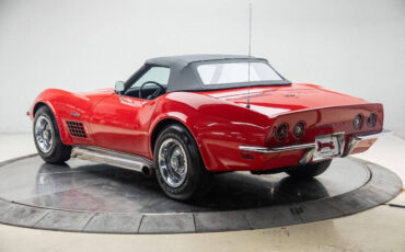 Chevrolet-Corvette-1971-10