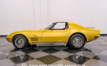 Chevrolet-Corvette-1971-2