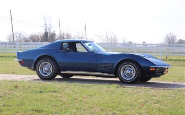 Chevrolet-Corvette-1971-22