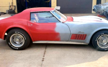 Chevrolet-Corvette-1971-3