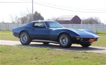 Chevrolet-Corvette-1971-30