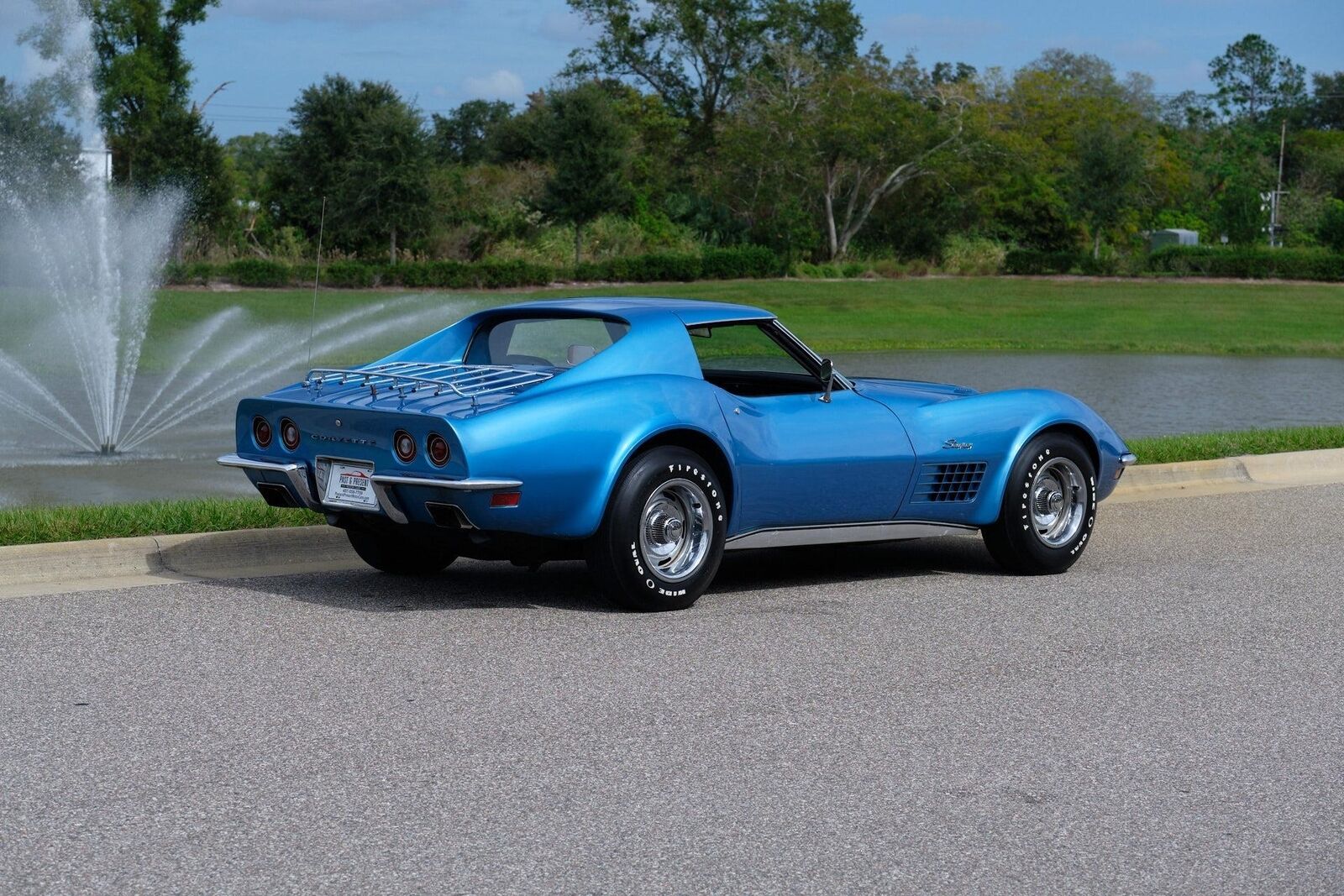 Chevrolet-Corvette-1971-5