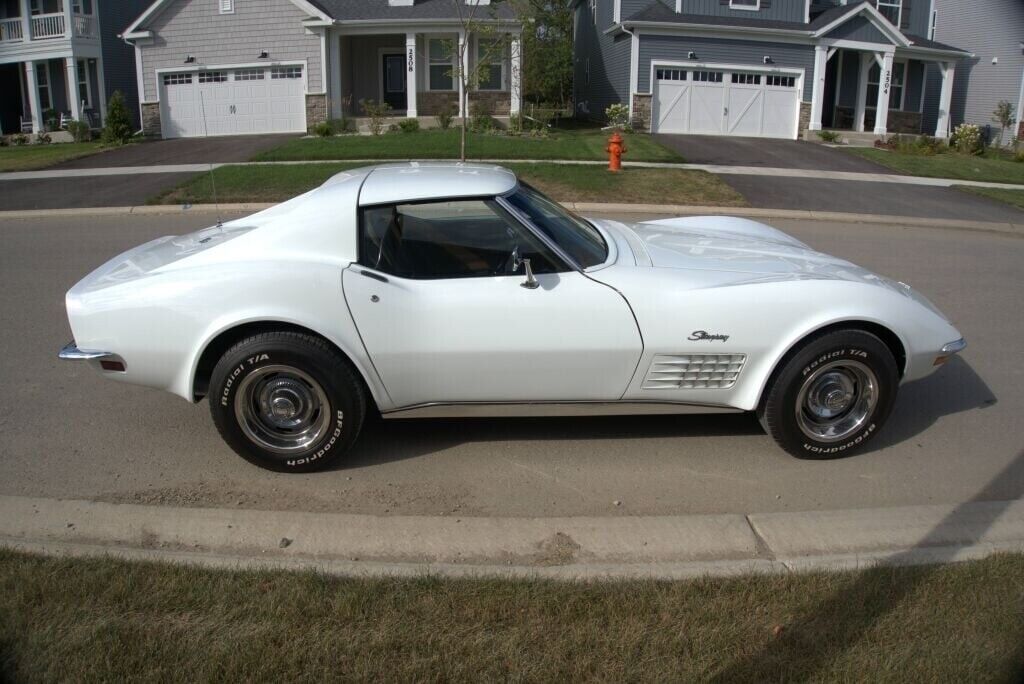 Chevrolet-Corvette-1971-6