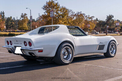 Chevrolet-Corvette-1971-7