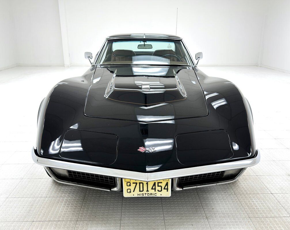 Chevrolet-Corvette-1971-8