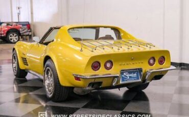 Chevrolet-Corvette-1971-9