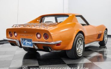 Chevrolet-Corvette-1972-11