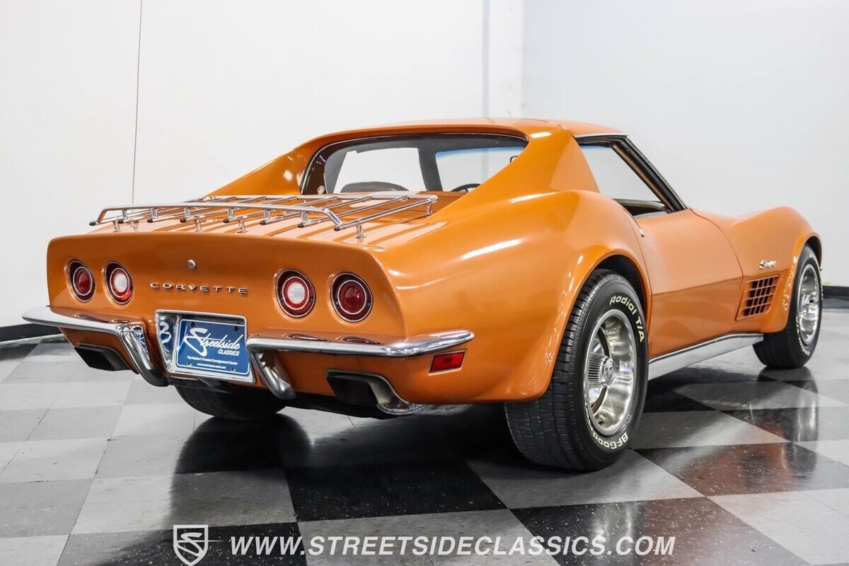 Chevrolet-Corvette-1972-11